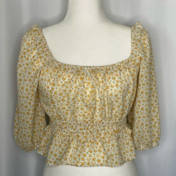 Lush Tayla Smocked Puff Sleeve Crop Blouse size Small - Picture 1 of 8